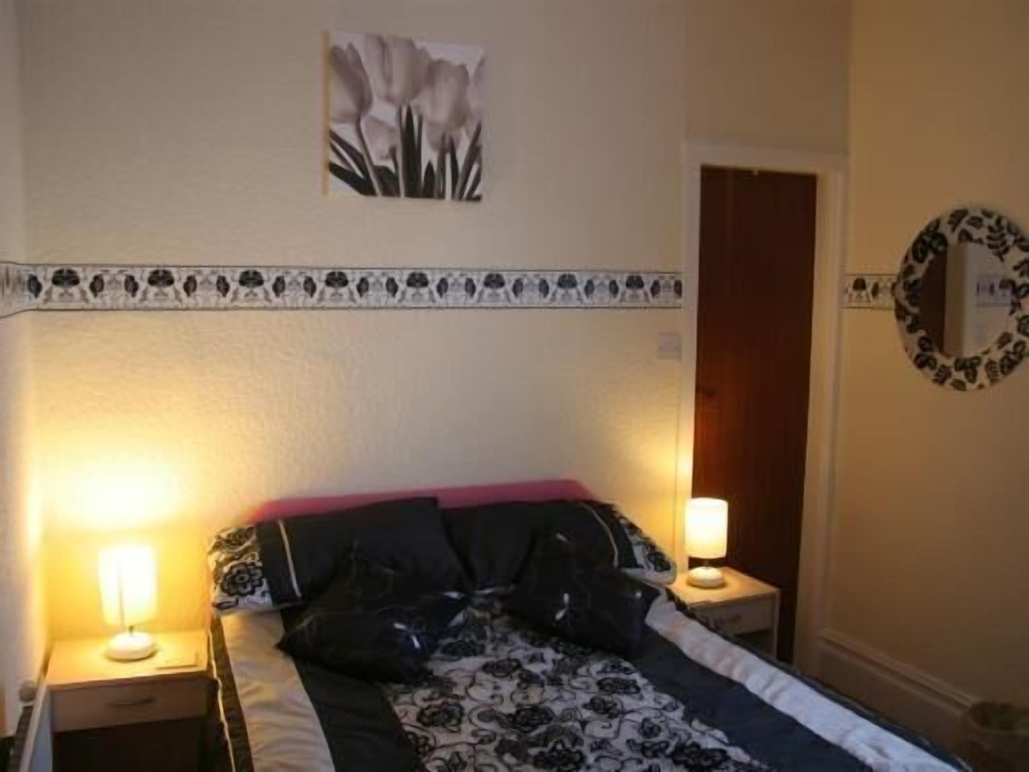 Hotel The Shepperton à Blackpool Extérieur photo