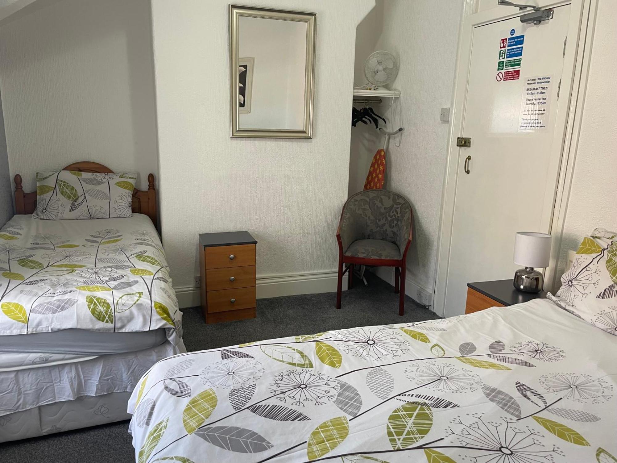 Hotel The Shepperton à Blackpool Extérieur photo